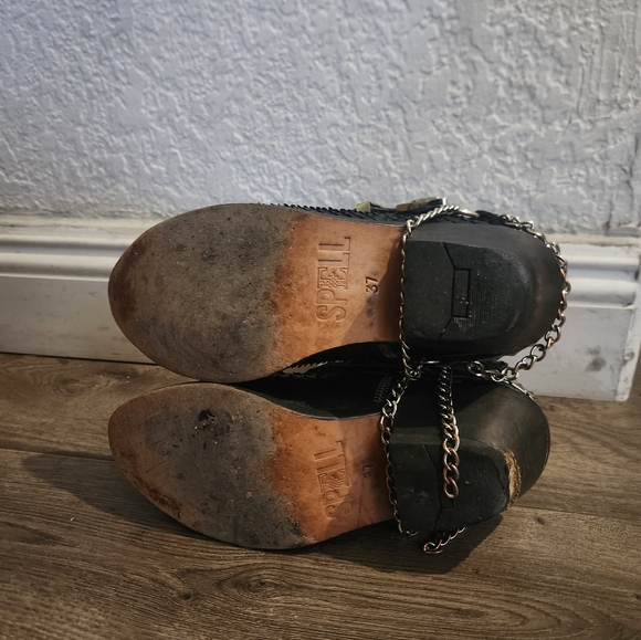 SOLD - Picture 8 of 13